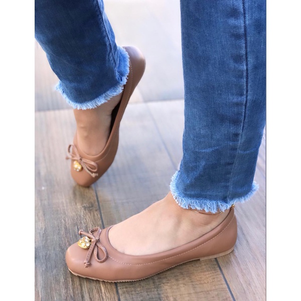 Sapatilha Nude Bico Quadrado E Detalhe Talline Sapatilhas Atacado
