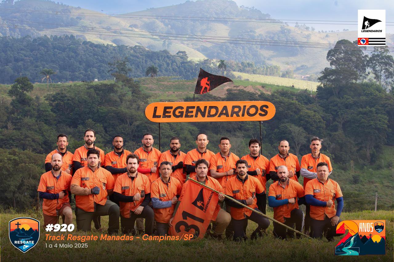 Foto da curadoria Arsenal da Fe 1
