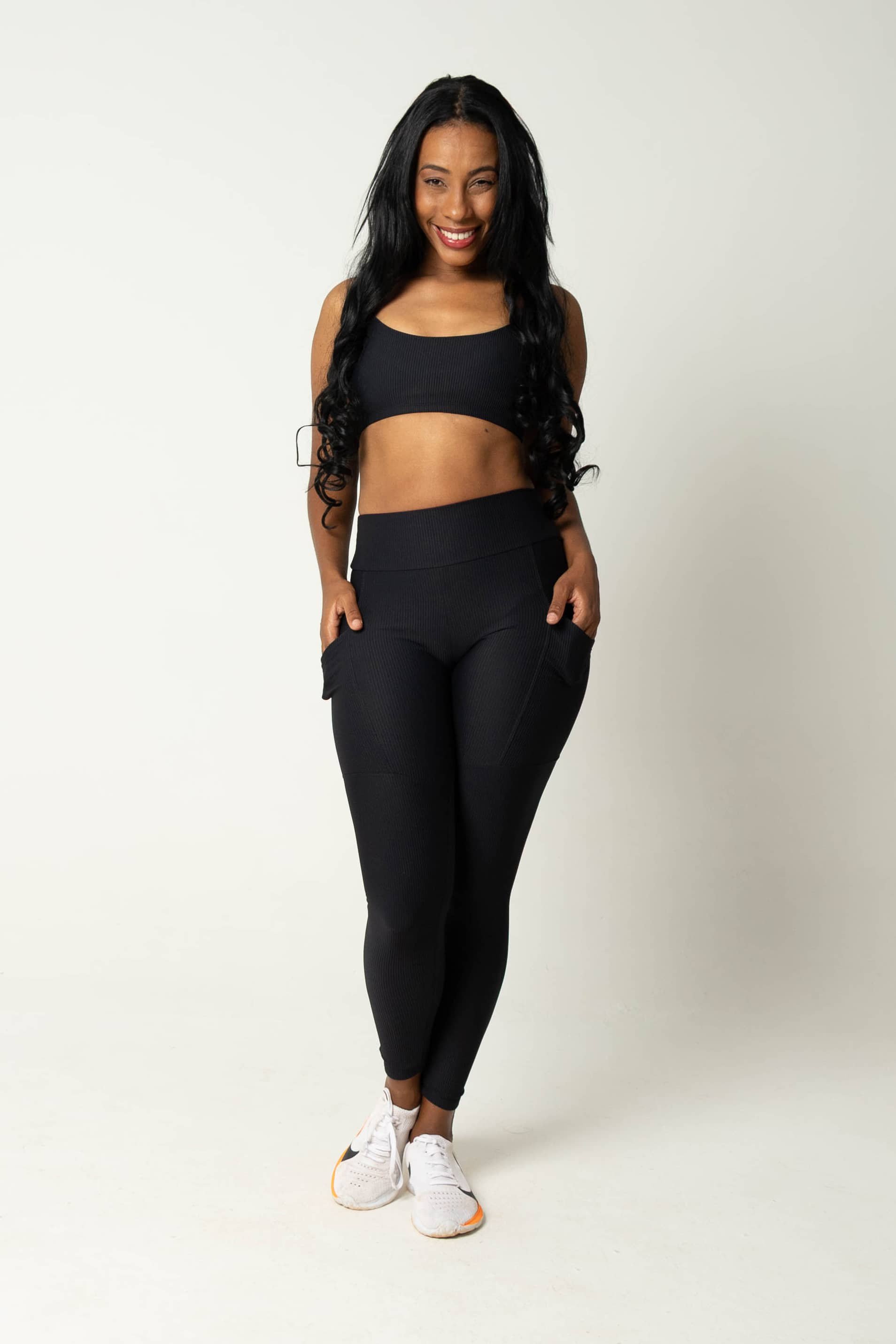 Calça Fitness Canelada Anamadu Preto