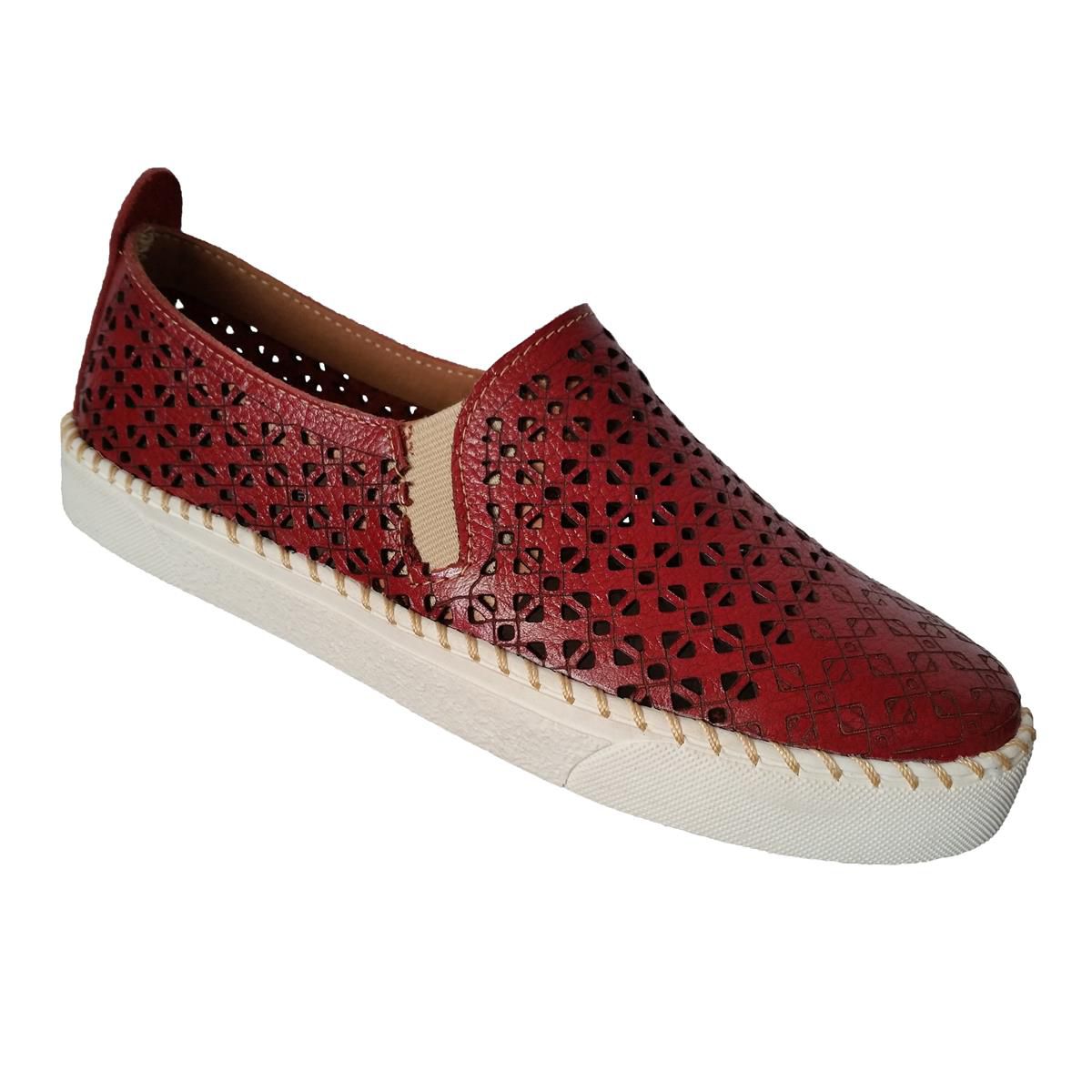 Slipper em Couro Framboesa Laser DEDMARCALCADOS