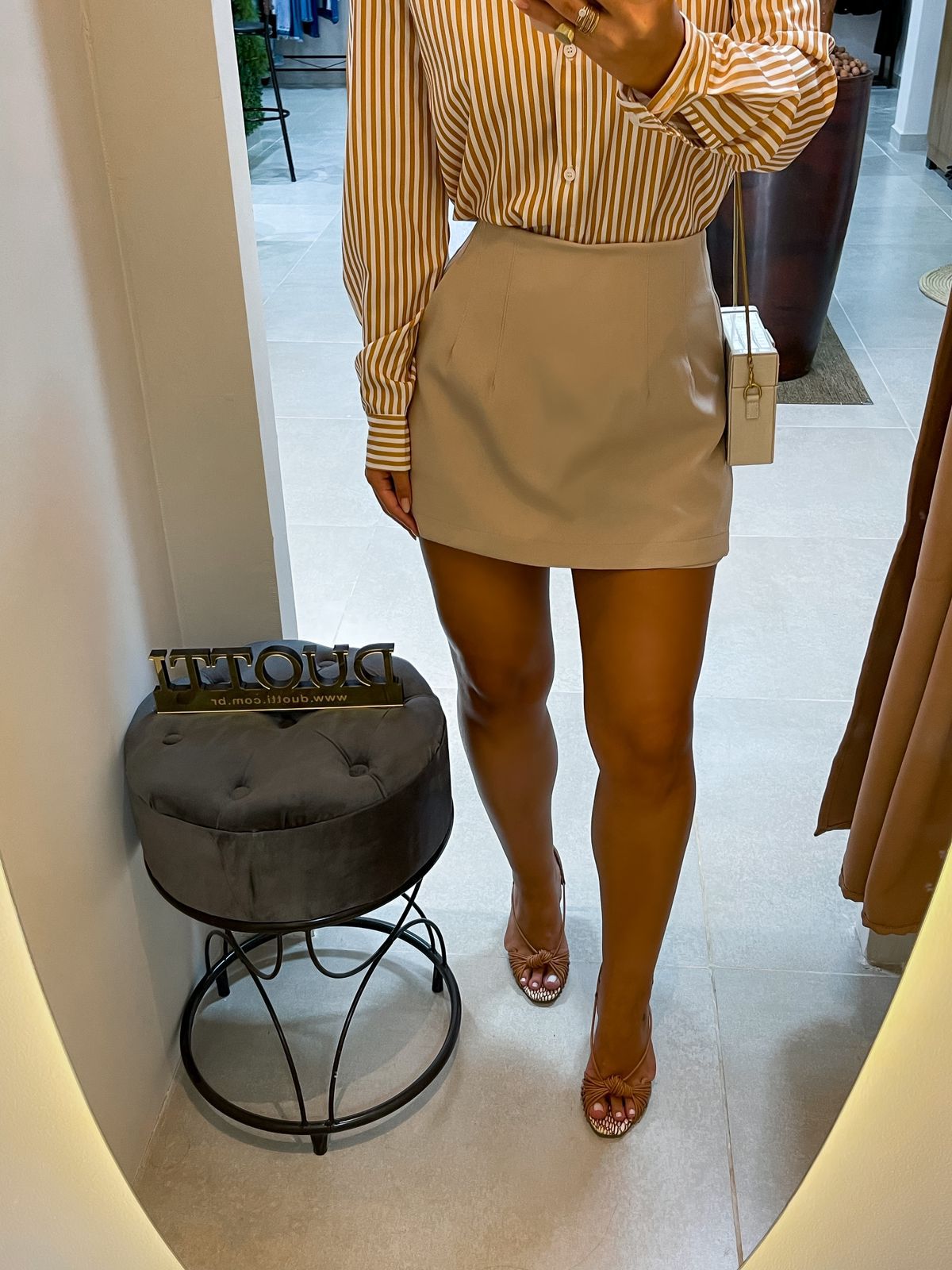 short saia Ágata nude duotti