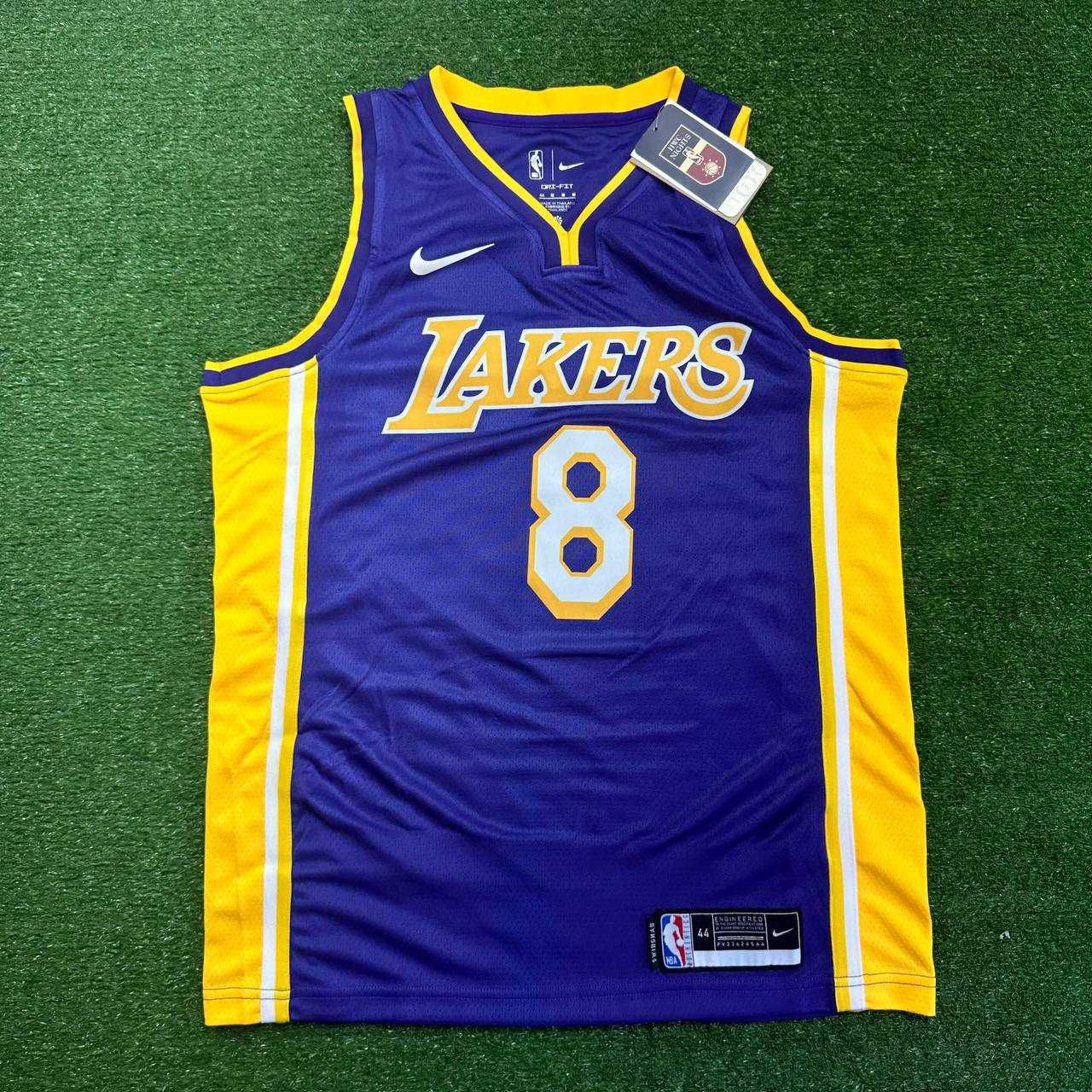 Lakers Kobe Bryant 8 バスケットボールセットアップ M Los Angeles Bryant 8 ユニフォーム M Vintage Nike KOBE BRYANT #8