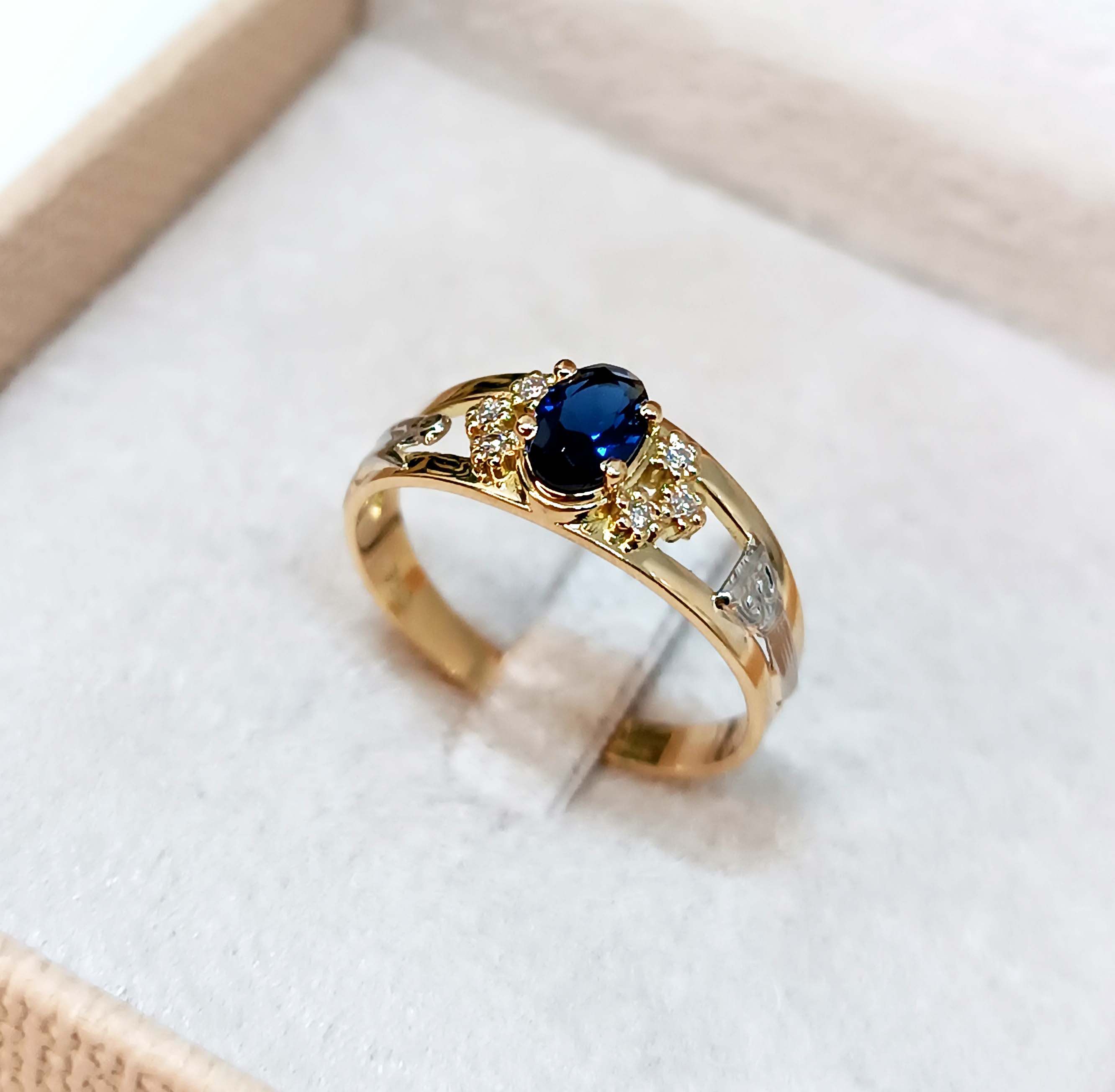 Anel de Formatura em Ouro 18k Personalizado com o Curso Escolhido ...