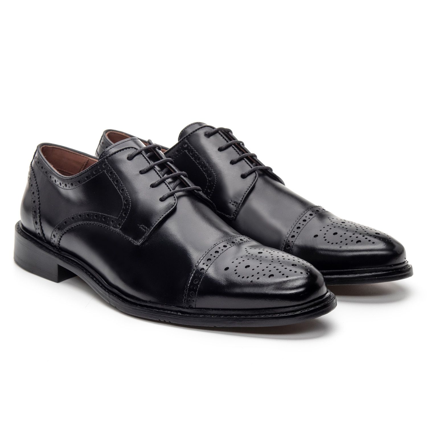 Brogue preto 2025