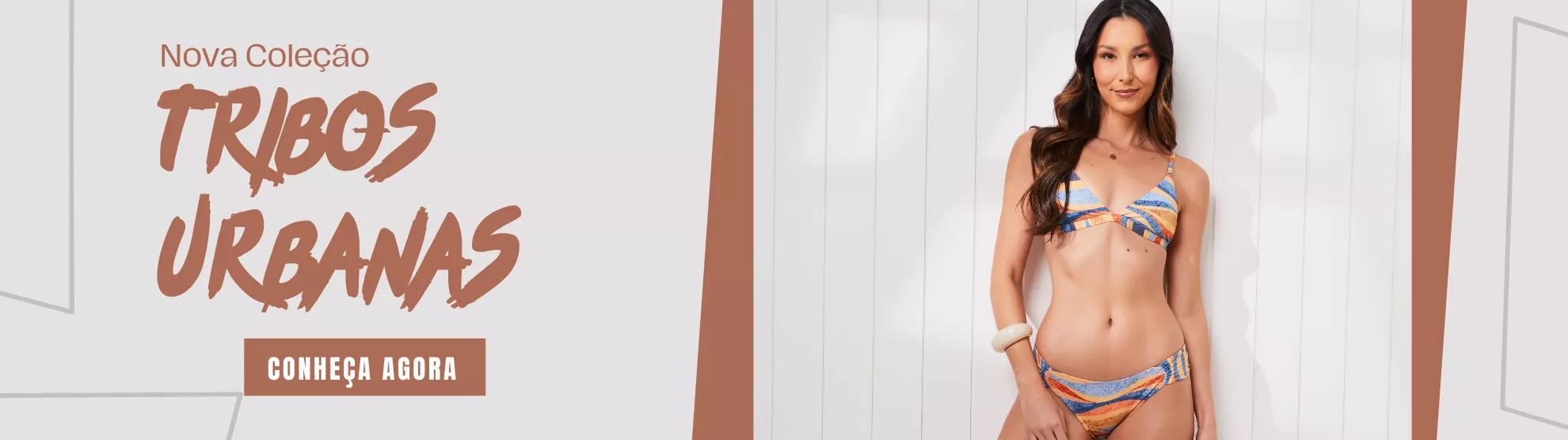 VITRINE-BLACK-NOVEMBER