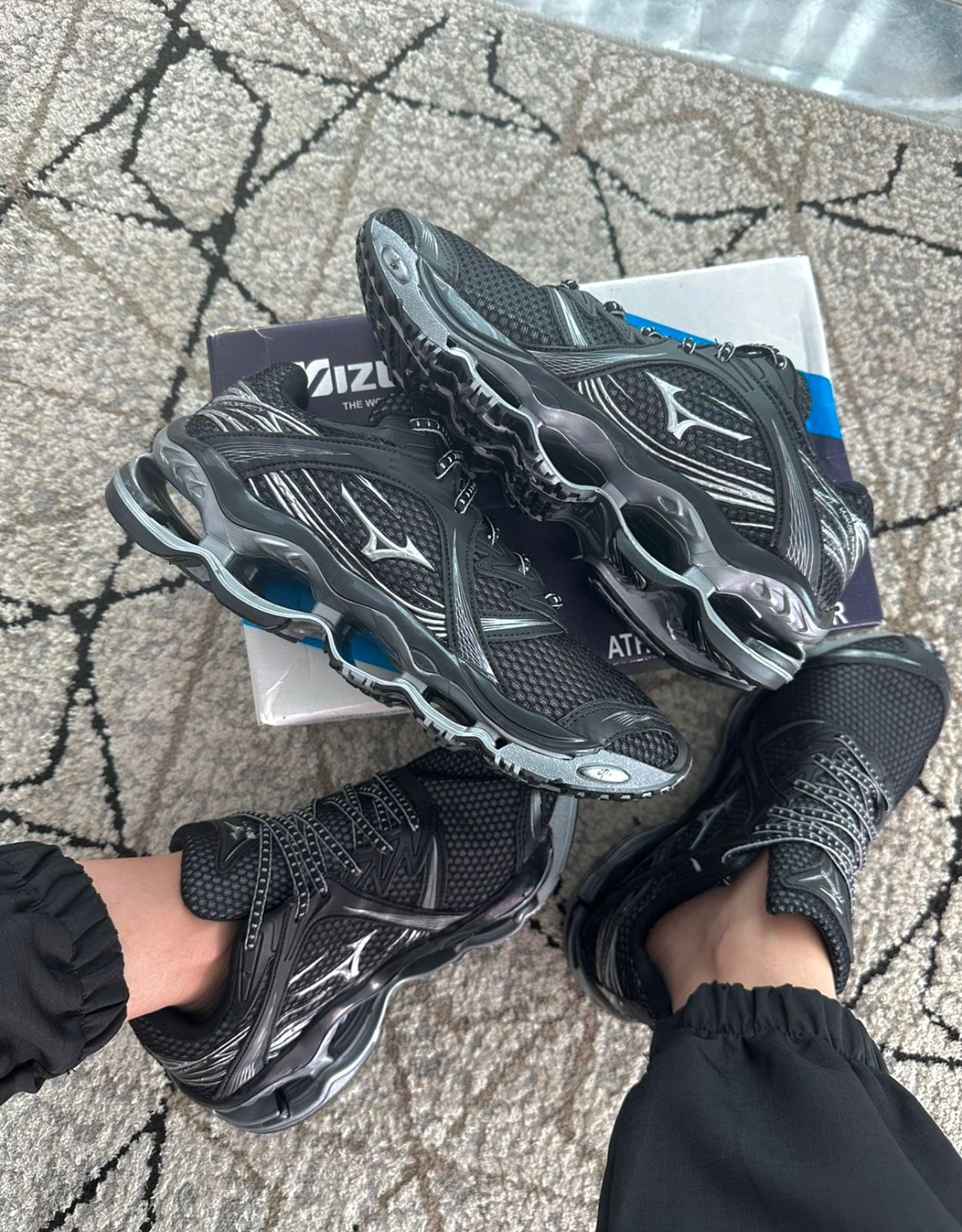 Mizuno pro 1 cinza top