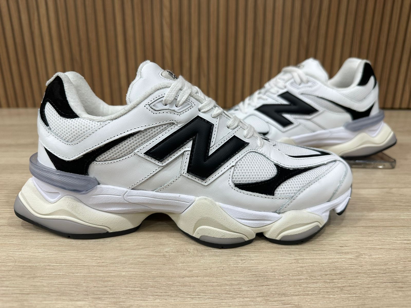 Tenis 2024 nb branco