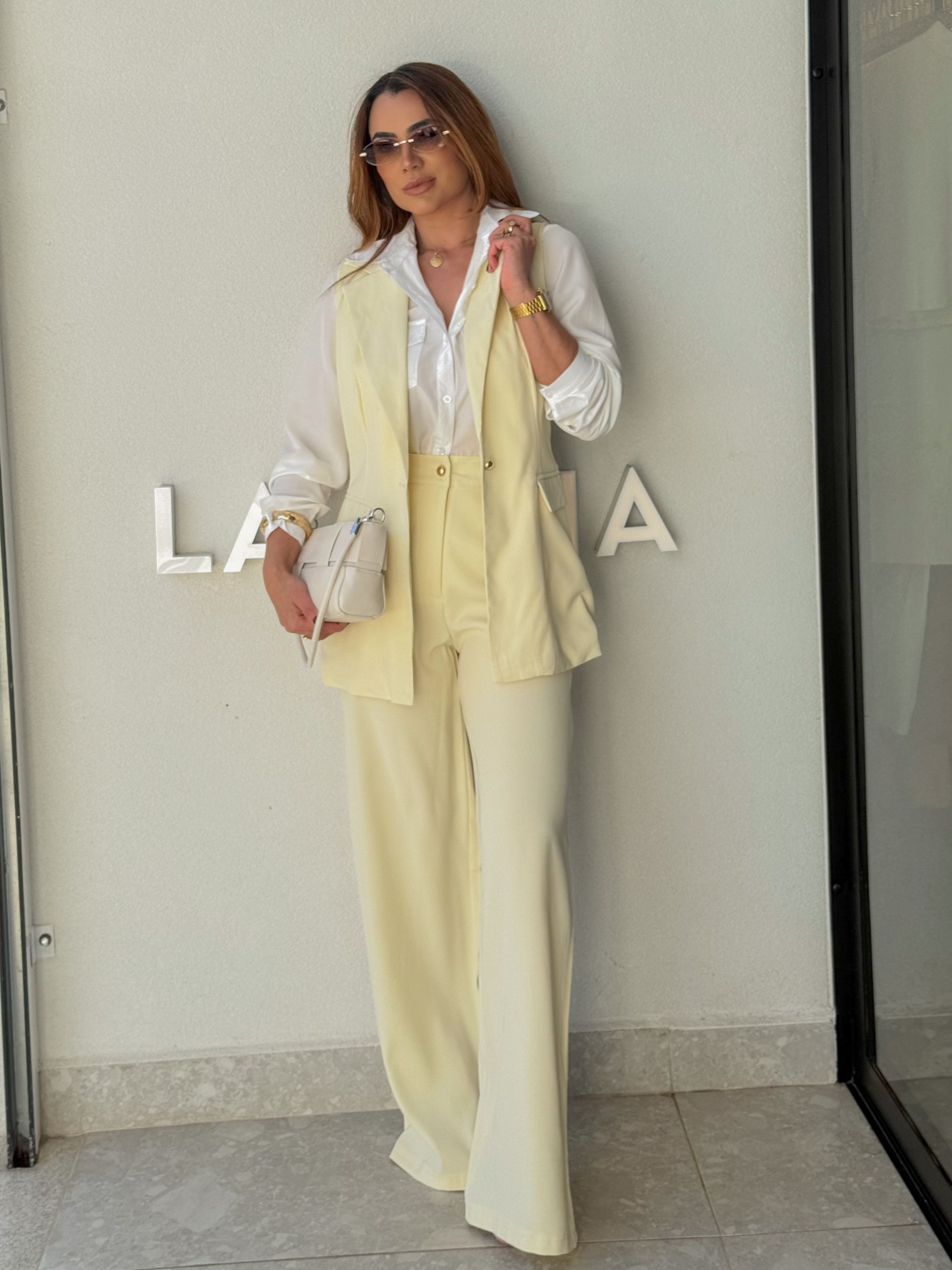 Conjunto Colete Eloise Amarelo | Loja La Mina