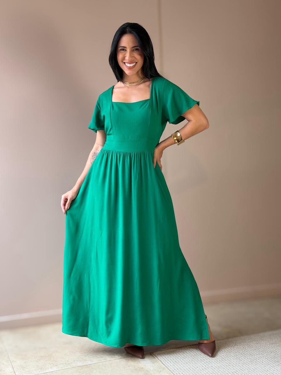 Vestido Midi Ruth Manga Curta VERDE BANDEIRA LOJA TUTTI FRUTTI