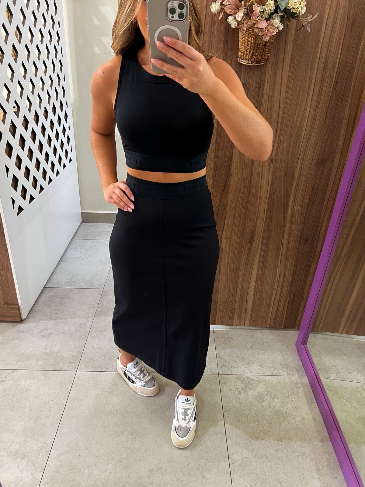 Saia Midi Cós Logo Preta Colcci Sport Closet