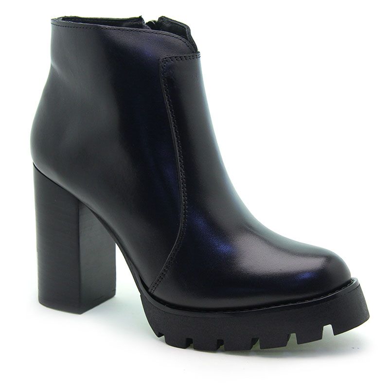Bota shop tratorada alta