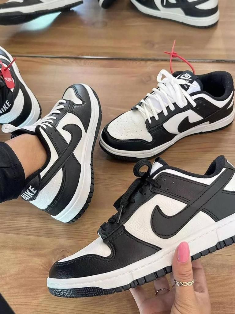 Tenis Nike Preto Branco Talline Sapatilhas Atacado