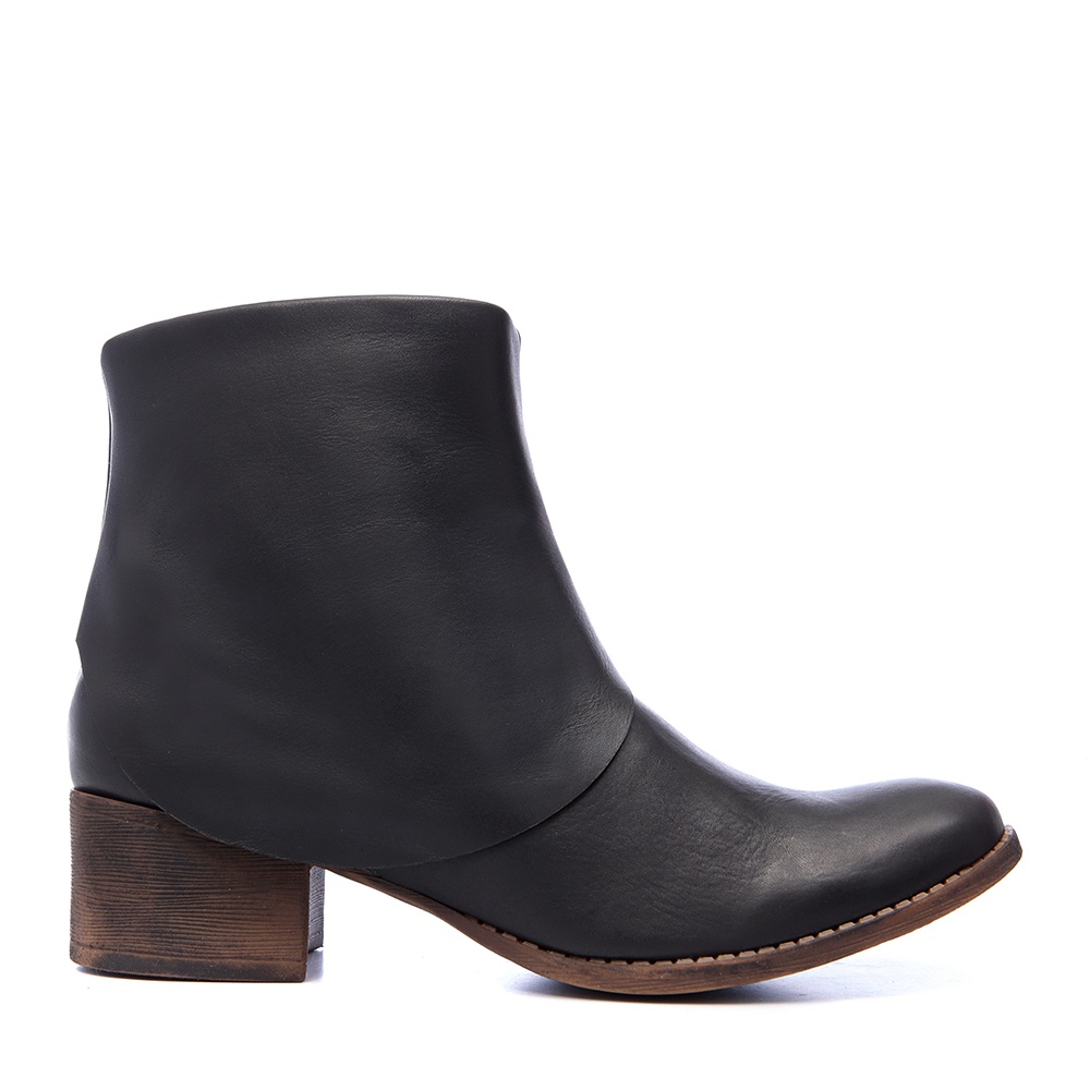 Bota Country Feminina Ames Couro Preto Elite Country