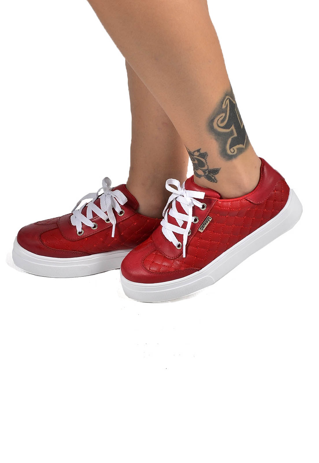 sapatênis vermelho