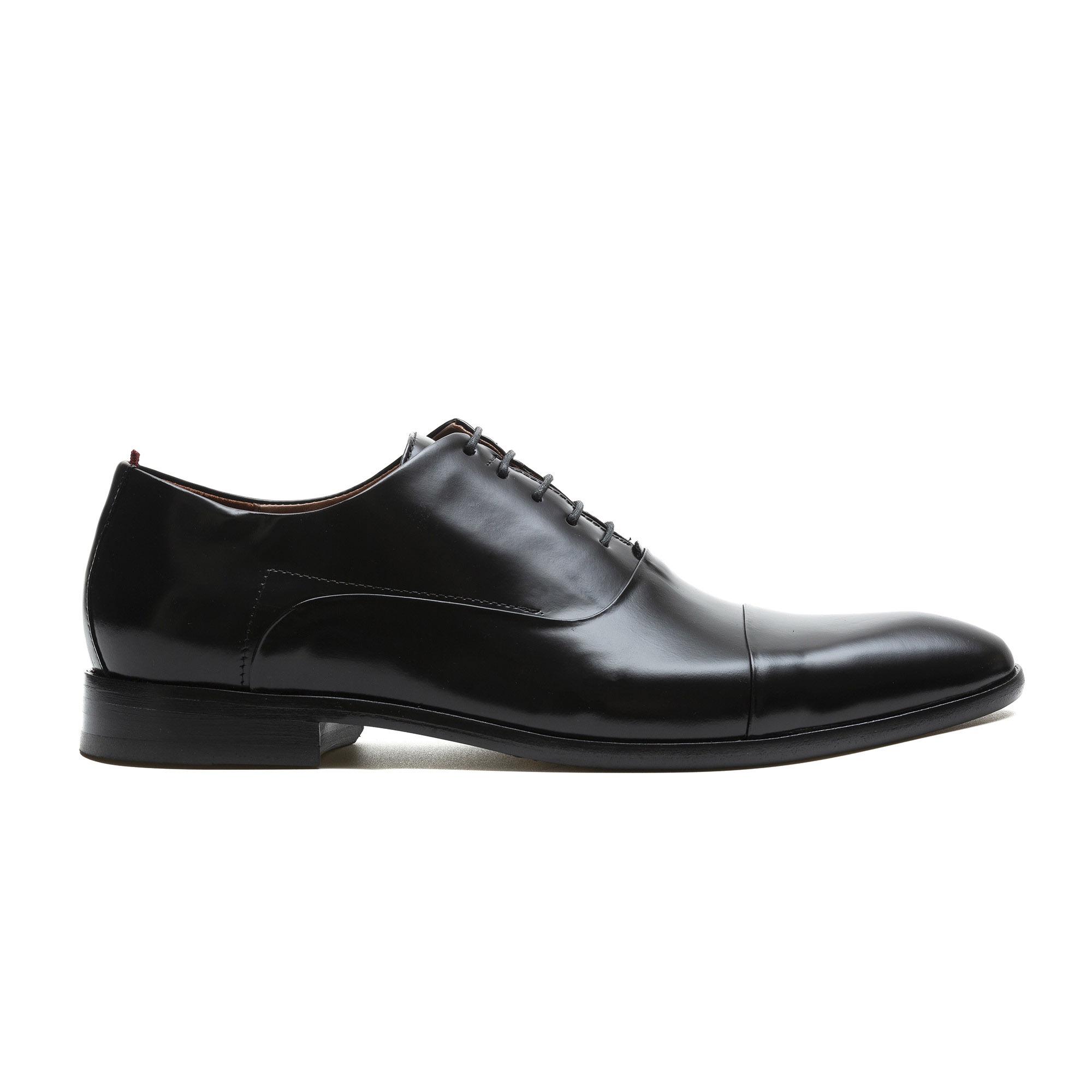 sapato preto oxford