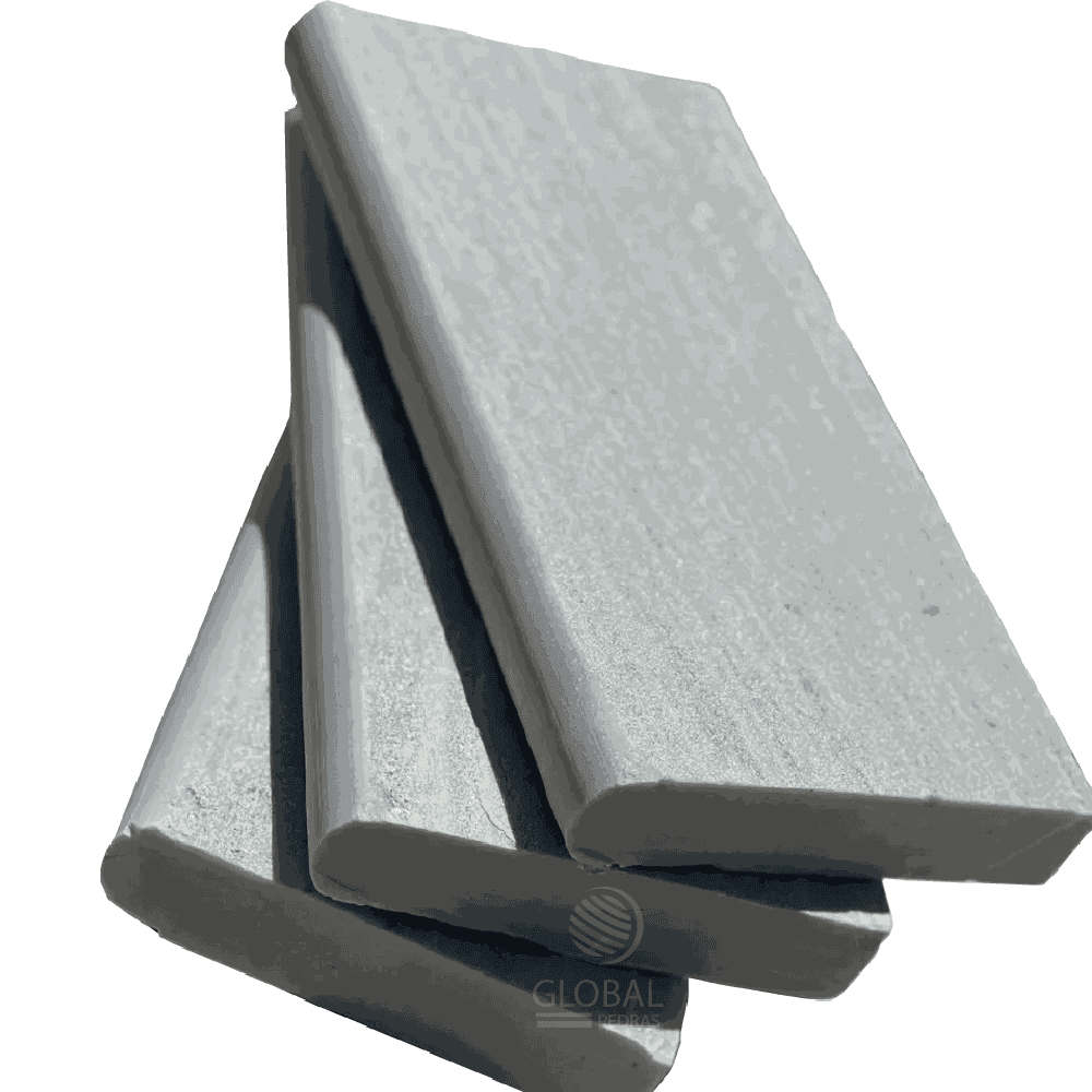 Borda Boleada Pedra São Tomé Branca - 18 X 37cm | GLOBAL PEDRAS