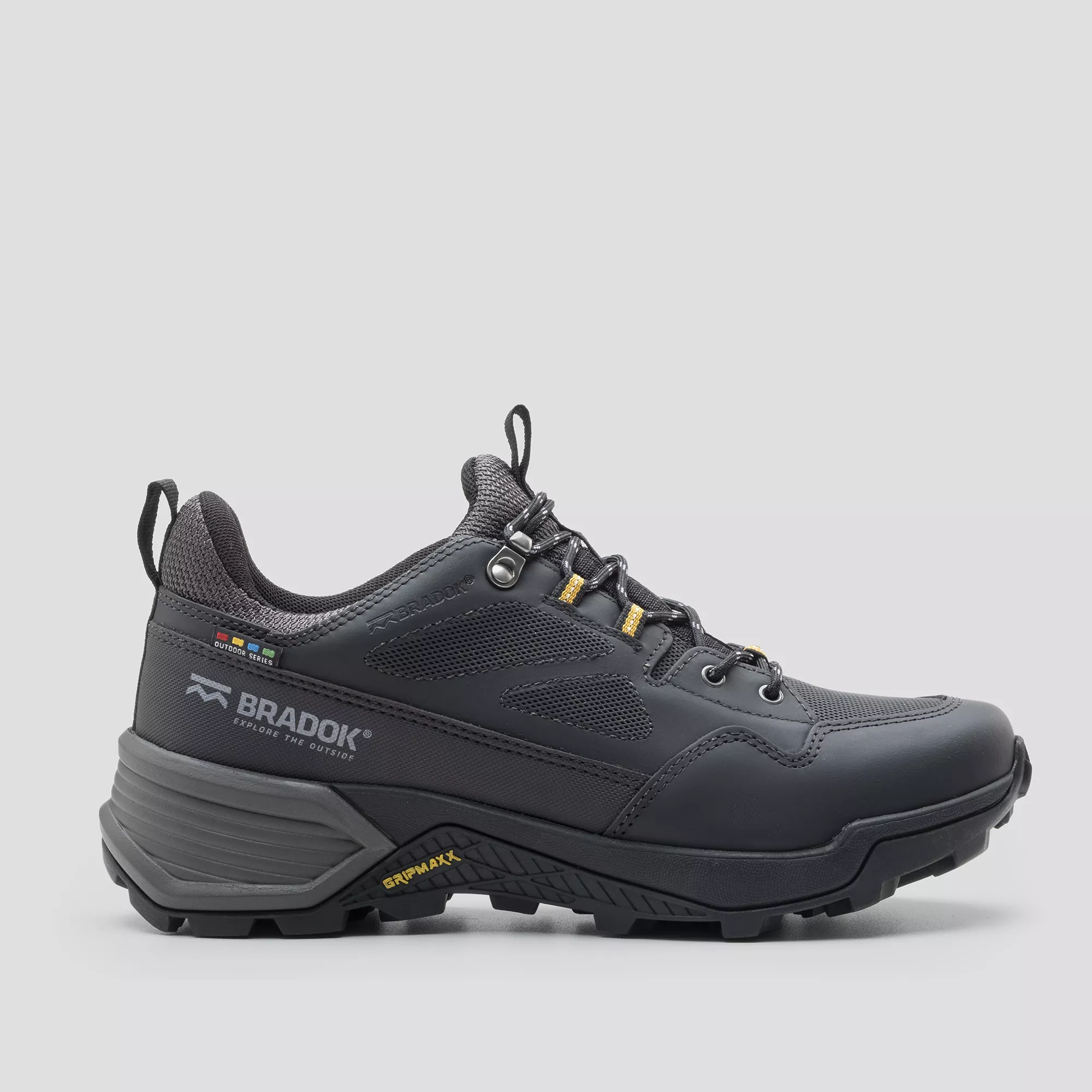harukecyon tenis-bradok-adventure-hiking-