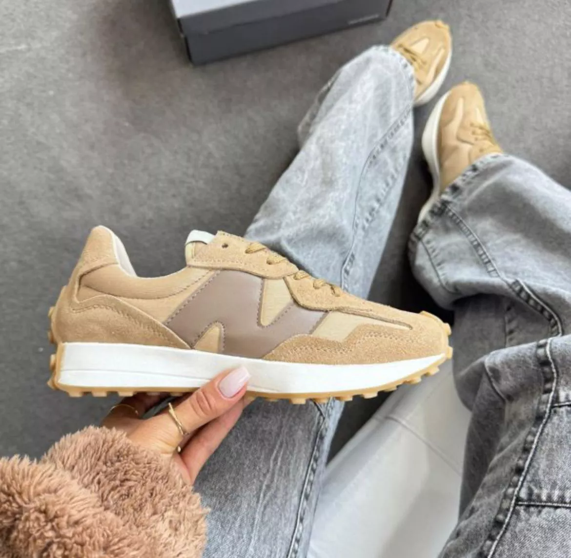 Tenis NB 327 CARAMELO | ENTRE COMADRES