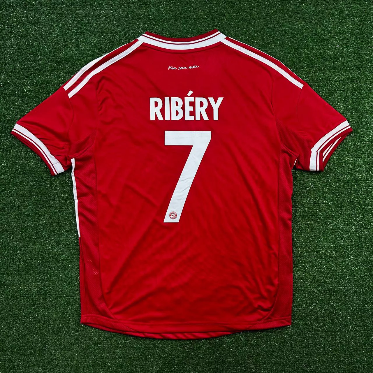 Camisa Retrô Bayern de Munique Home I 12/13 - Vermelha - Ribéry #7