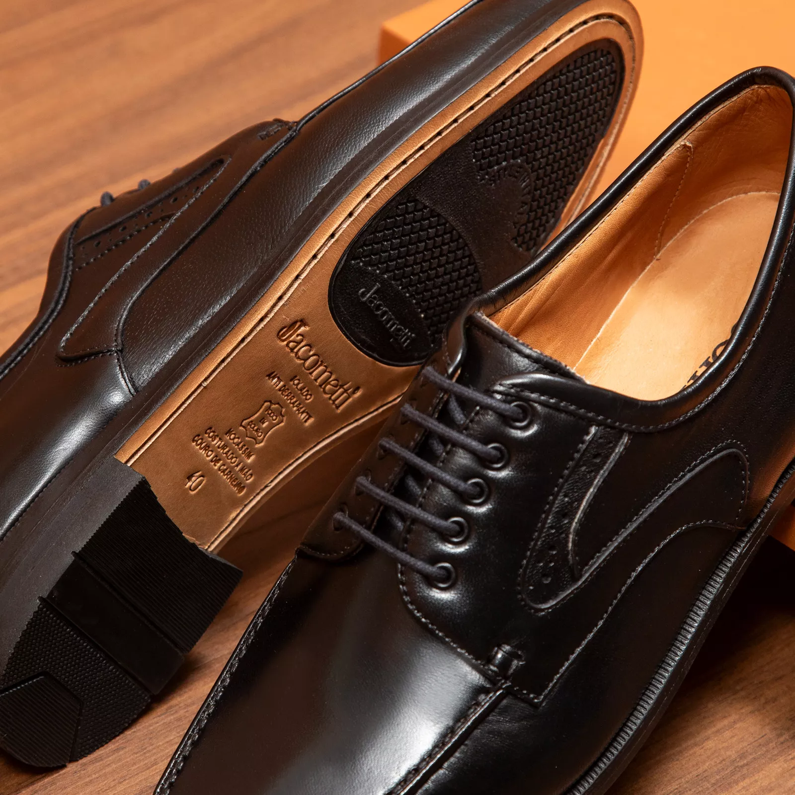 Clássico Mocassim Preto 085 Com cadarço