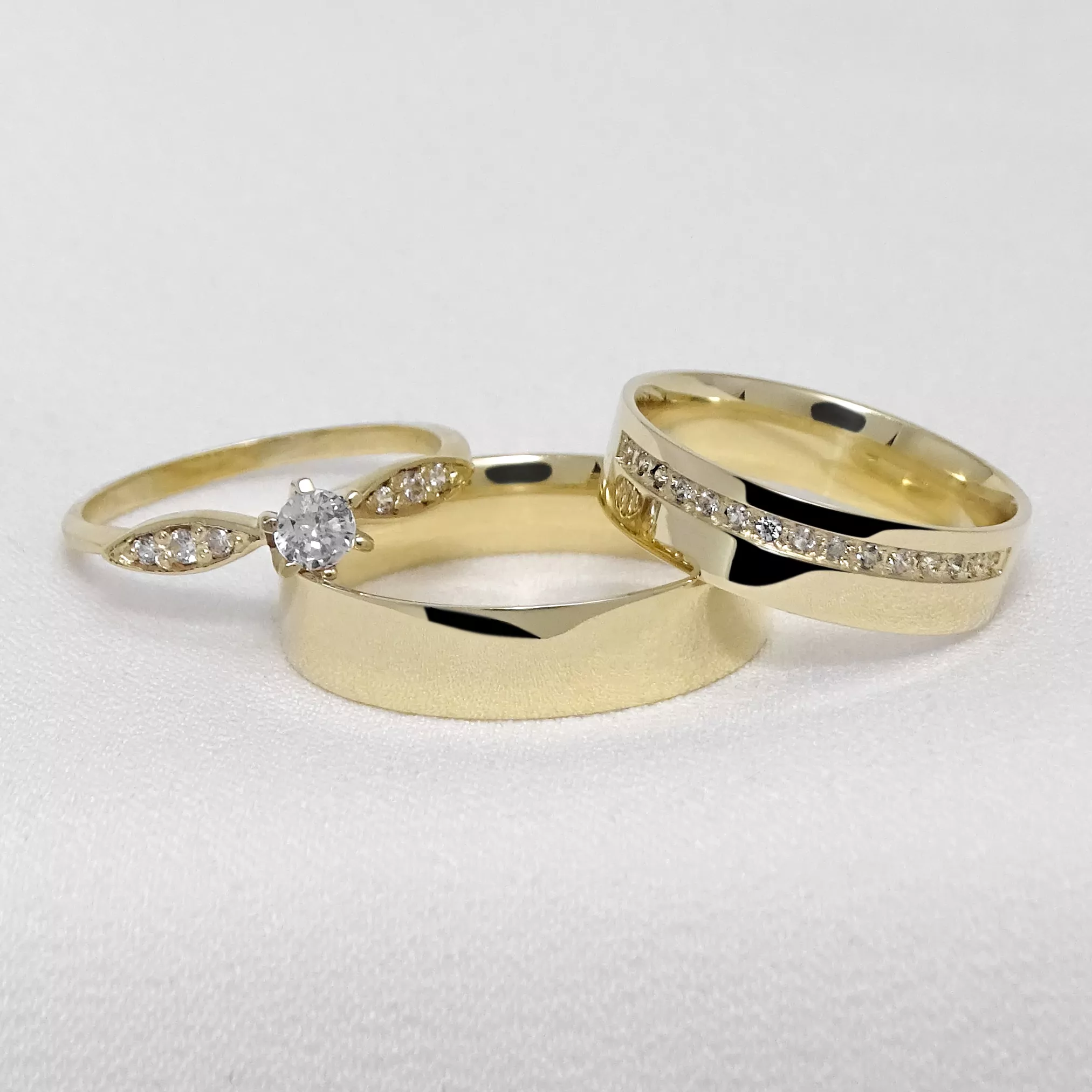 Aliança de Noivado e Casamento em Ouro Maciço 5mm Abaulada. Laser ...