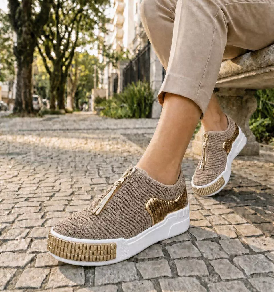 TÊNIS KNIT NUDE OURO | TRINTEE