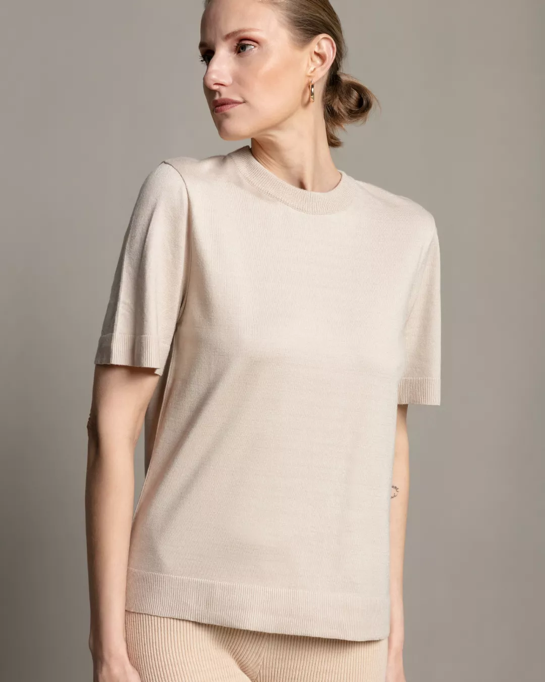 Blusa Basic Soul Bege- - Maria Pavan