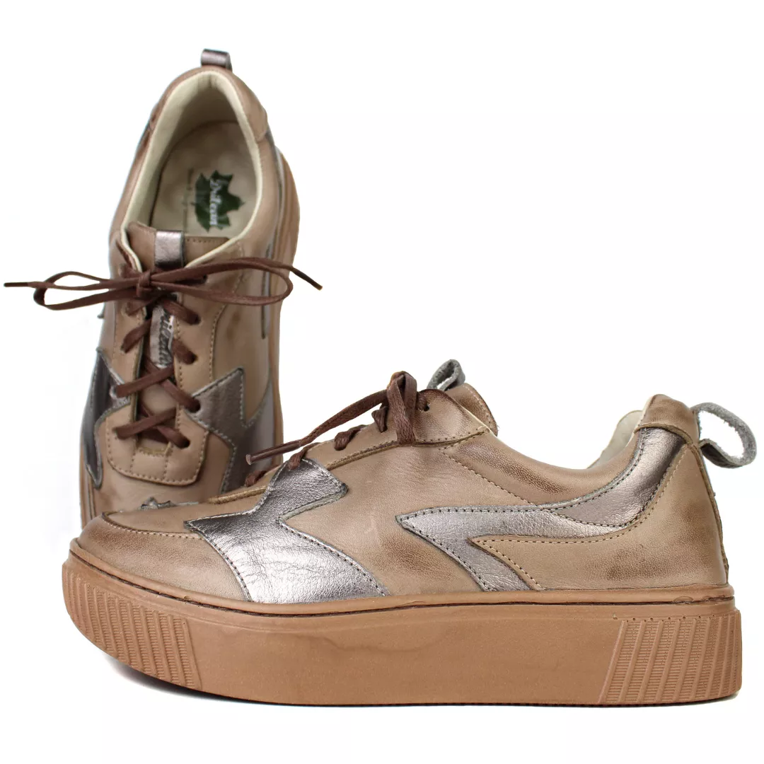 フェイズ　A.I　14ポンド Tênis Feminino em Couro Legítimo com Palmilha em Gel - FENDI /ONIX