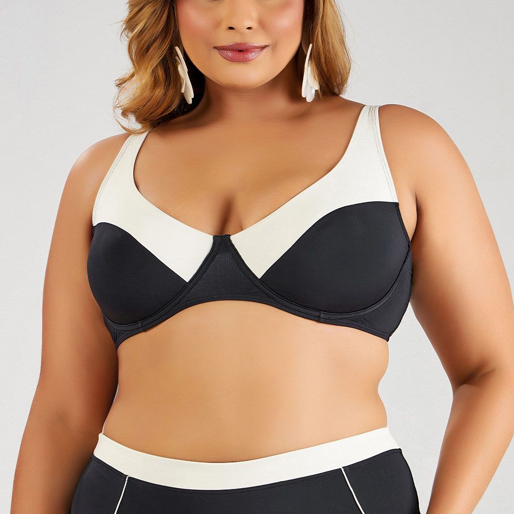TOP COM ARCO BICOLOR PLUS PRETO COM AREIA