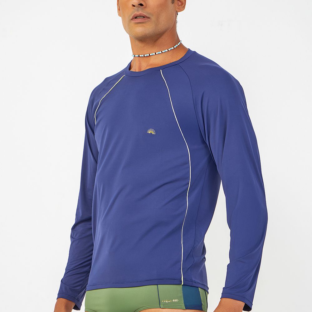 CAMISETA UV RECORTES COM VIVO FRENTE MARINHO COM LIMA DA PERSIA