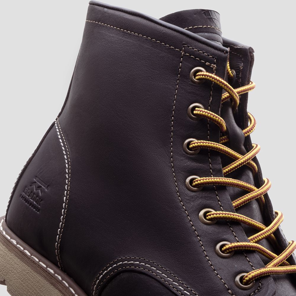 Bota Moc Toe Beckman Café