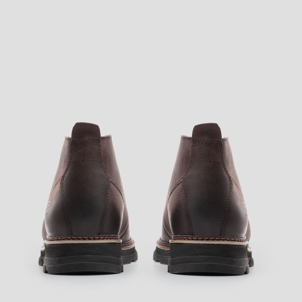 Bota Britton Chukka Café