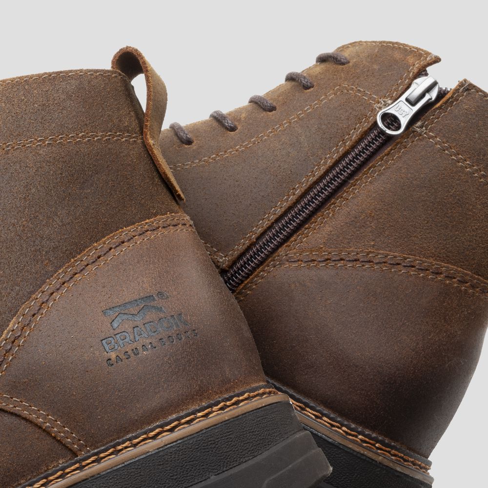 Bota Britton Lace Zip Hunter Bull Castor