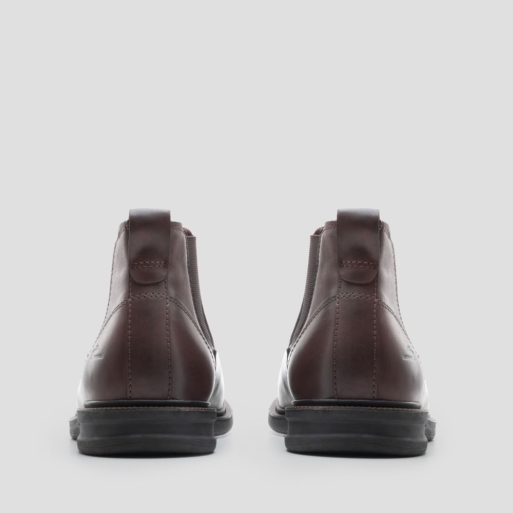 Bota Milan Chelsea Pinhão