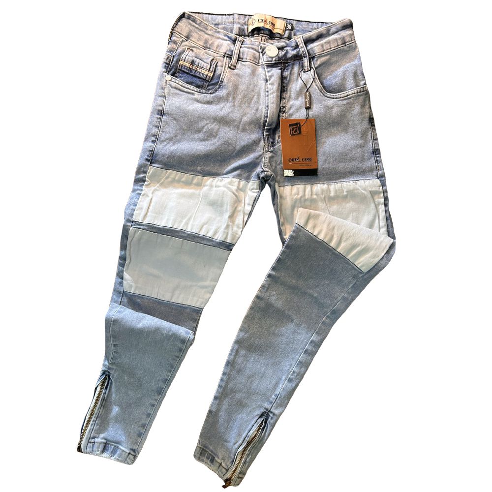Calça Jeans Skinny Com Zíper Na Barra Detalhes Faixa Premium