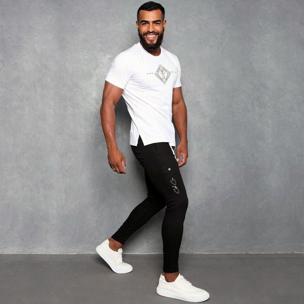 Calça Super Skinny Masculina Preta Com Cordão Detalhes Ilhós
