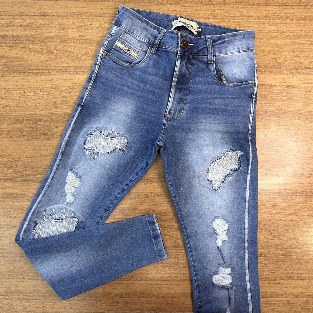 Calça Jeans Destroyed Skinny Masculina Com Detalhe Bordado