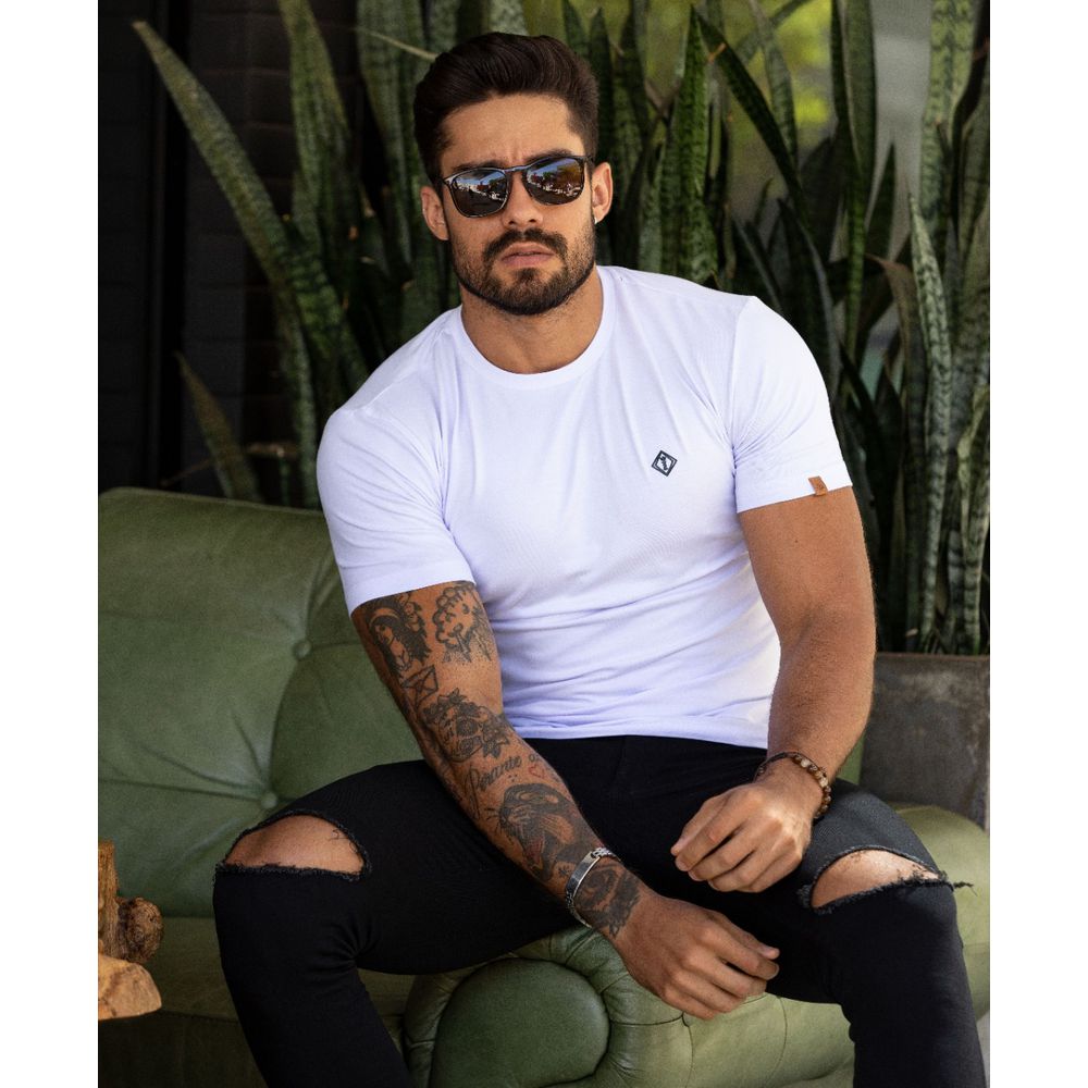 Calça Jeans Preta Masculina Com Rasgos Corte No Joelho Destroyed Skinny
