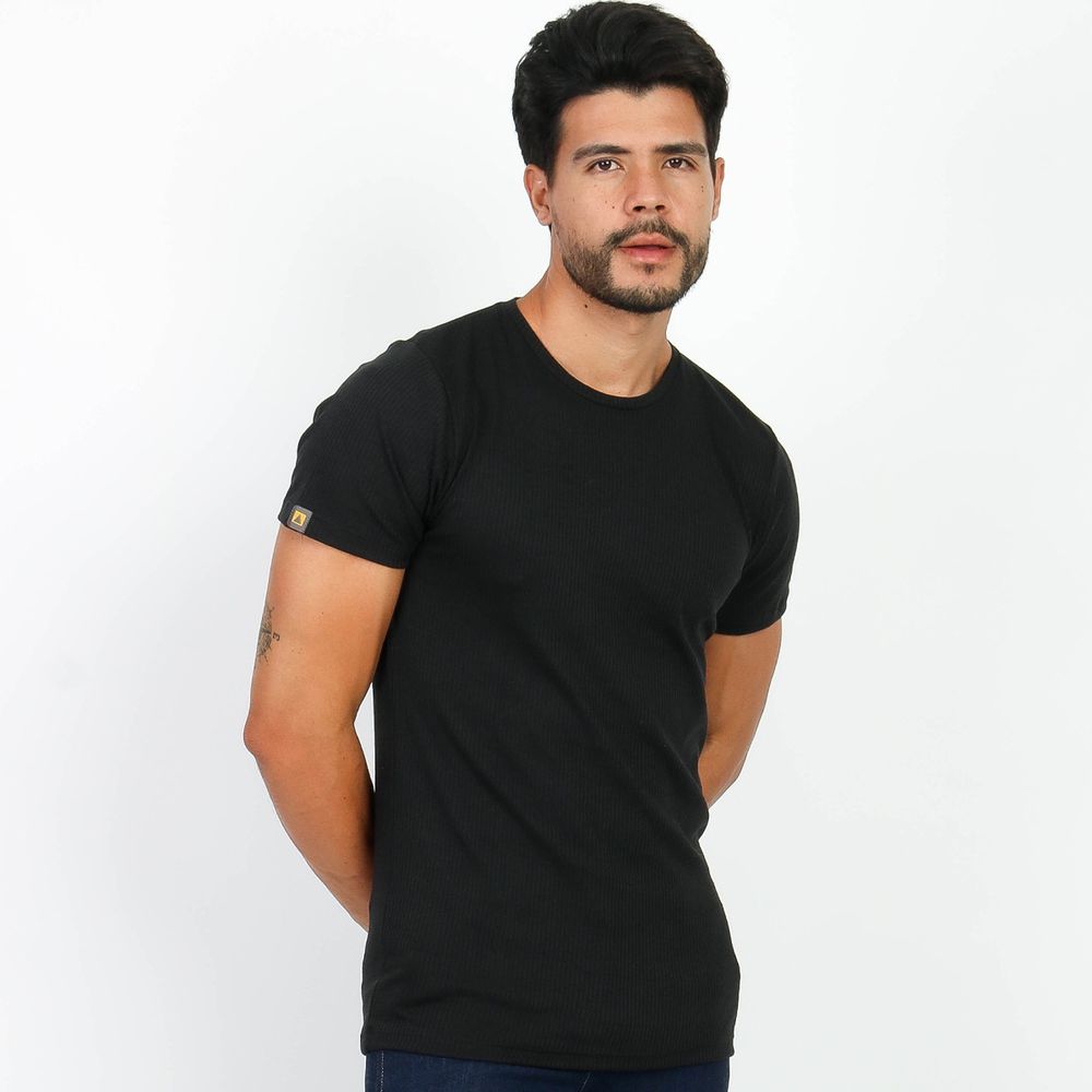 Camiseta Canelada Slim Manga Curta Masculina Preta Básica