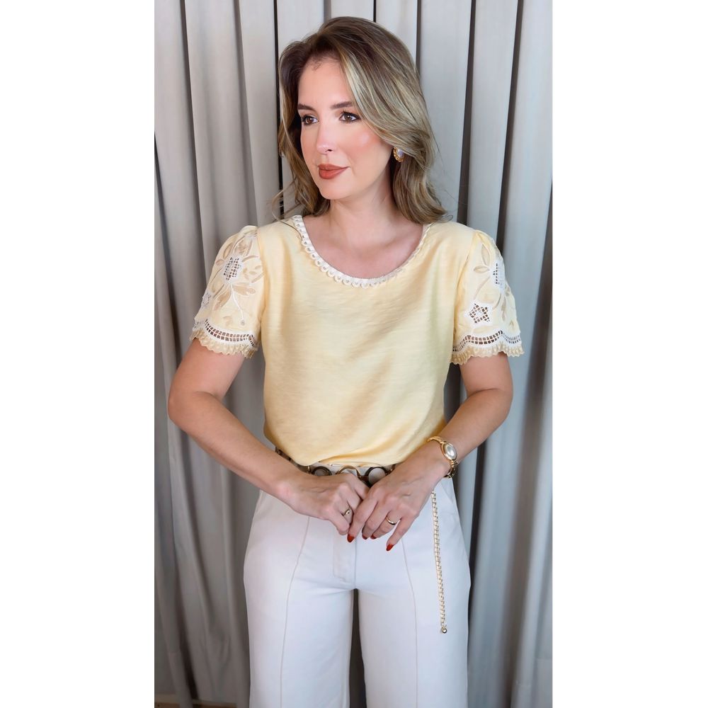 Blusa Feminina Bordada Delicada - Amarela Cod 536