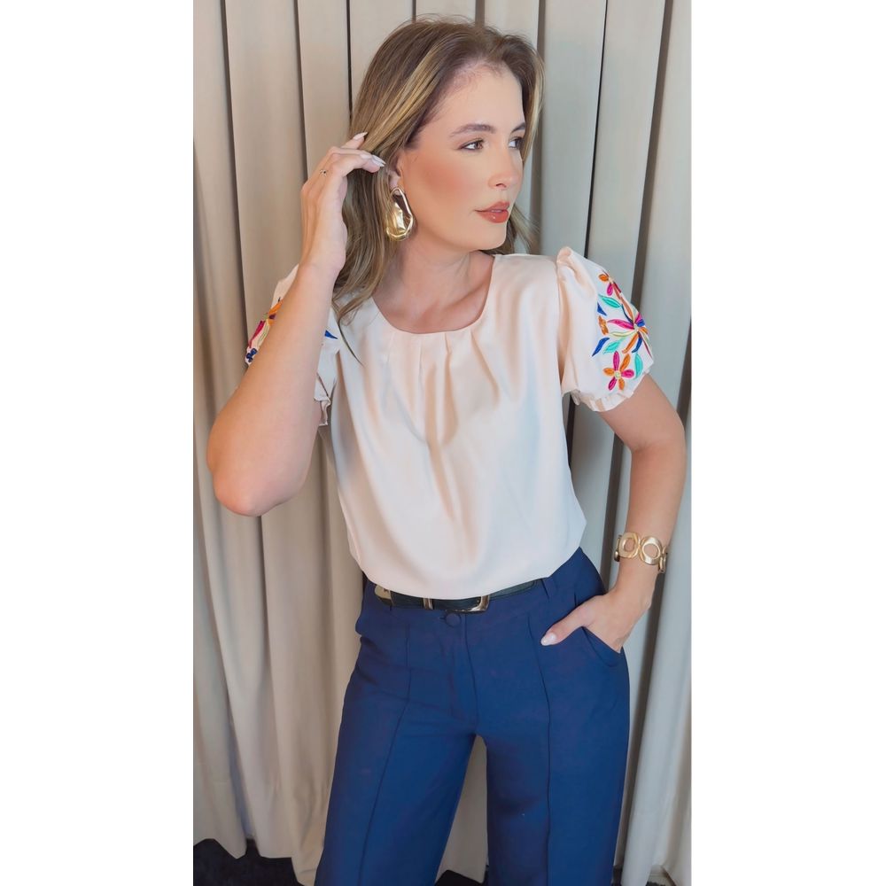 Blusa Feminina Manga Bordada Colorida - Off White - Cod 529