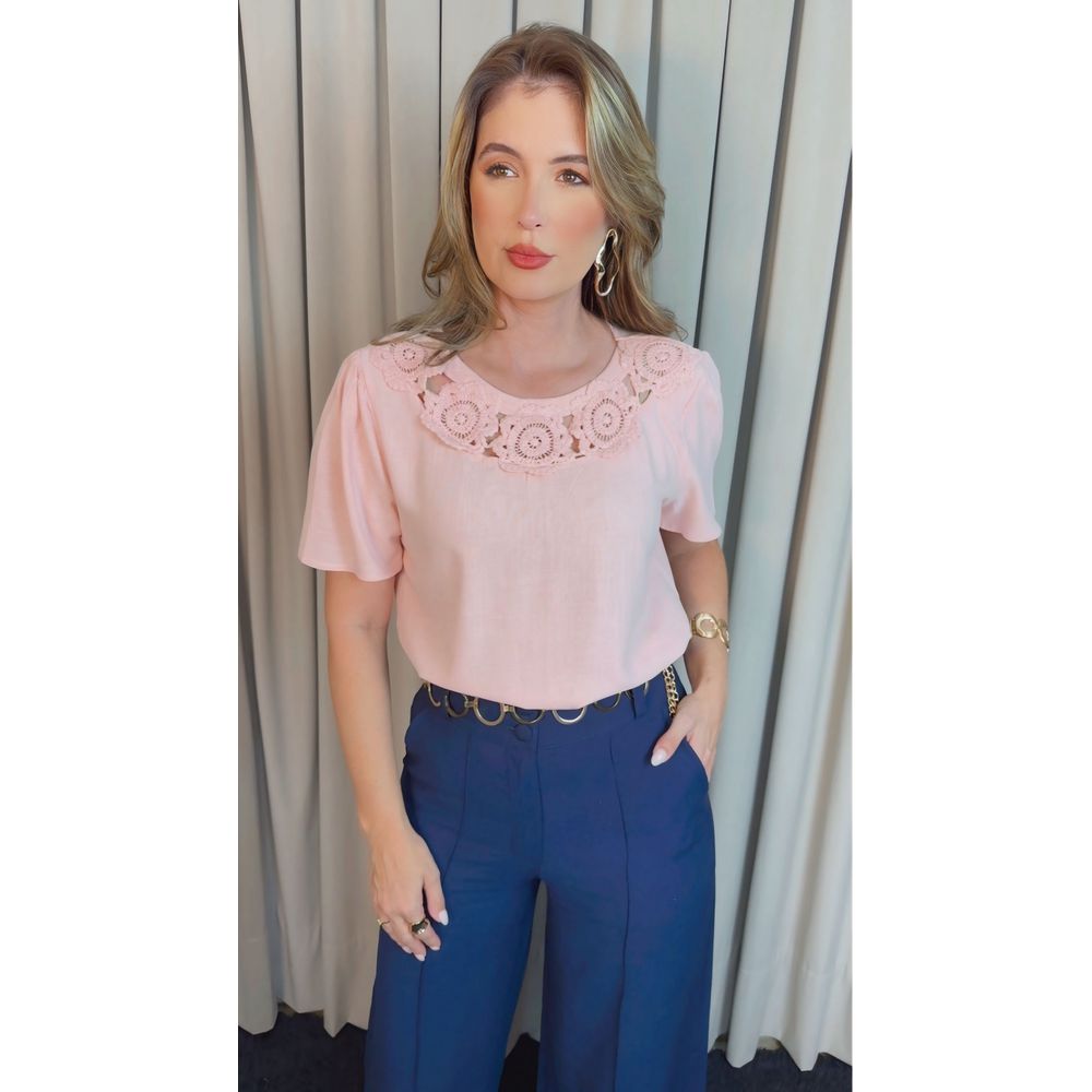 Blusa Feminina Flor Em Crochê - Rosa - Cod 530