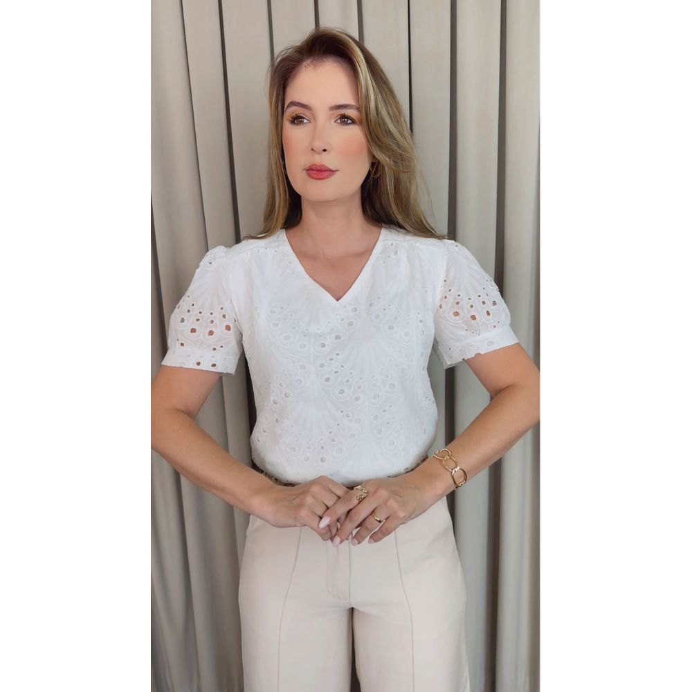 Blusa Feminina Em Lese Bordada - Branca - Cod 531