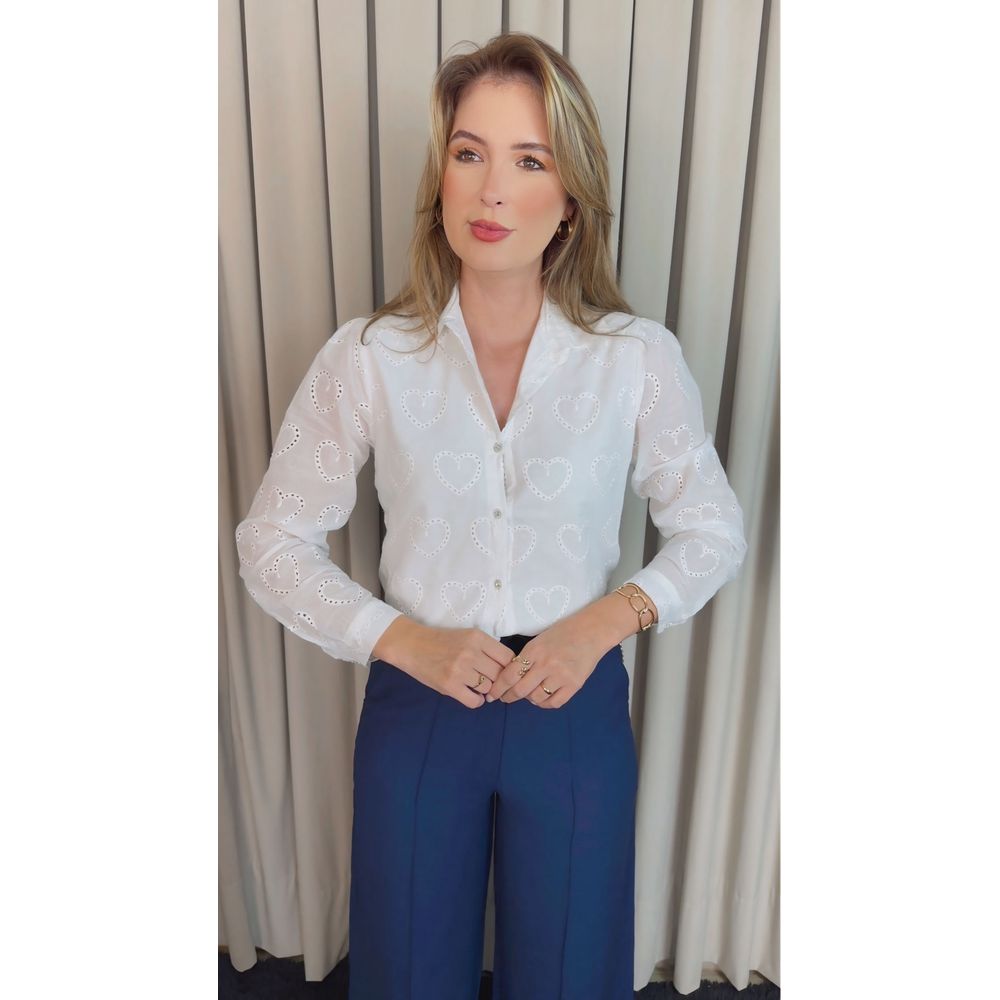 Camisa Feminina Manga Longa Bordada Lese Coração - Branco - Cod: 532