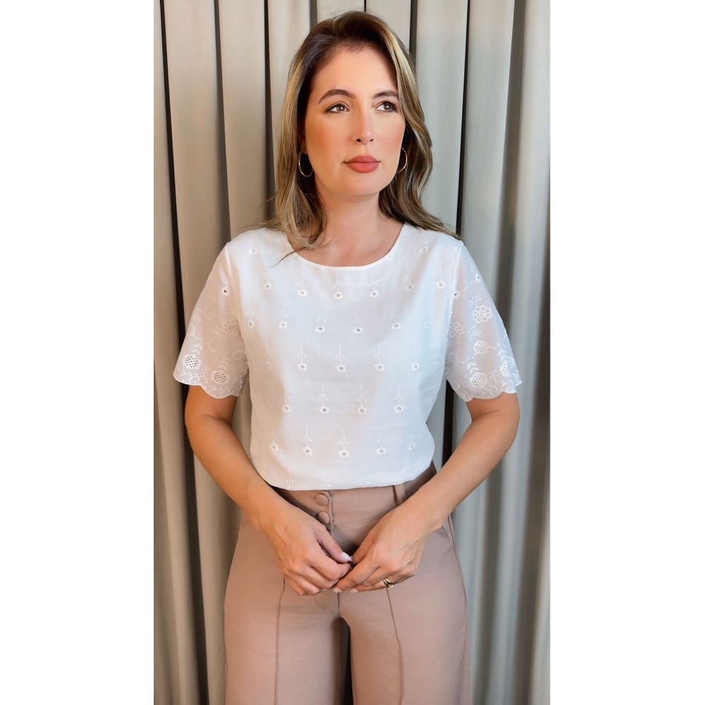 Blusa Feminina Em Lese Bordada - Branca - Cod 341