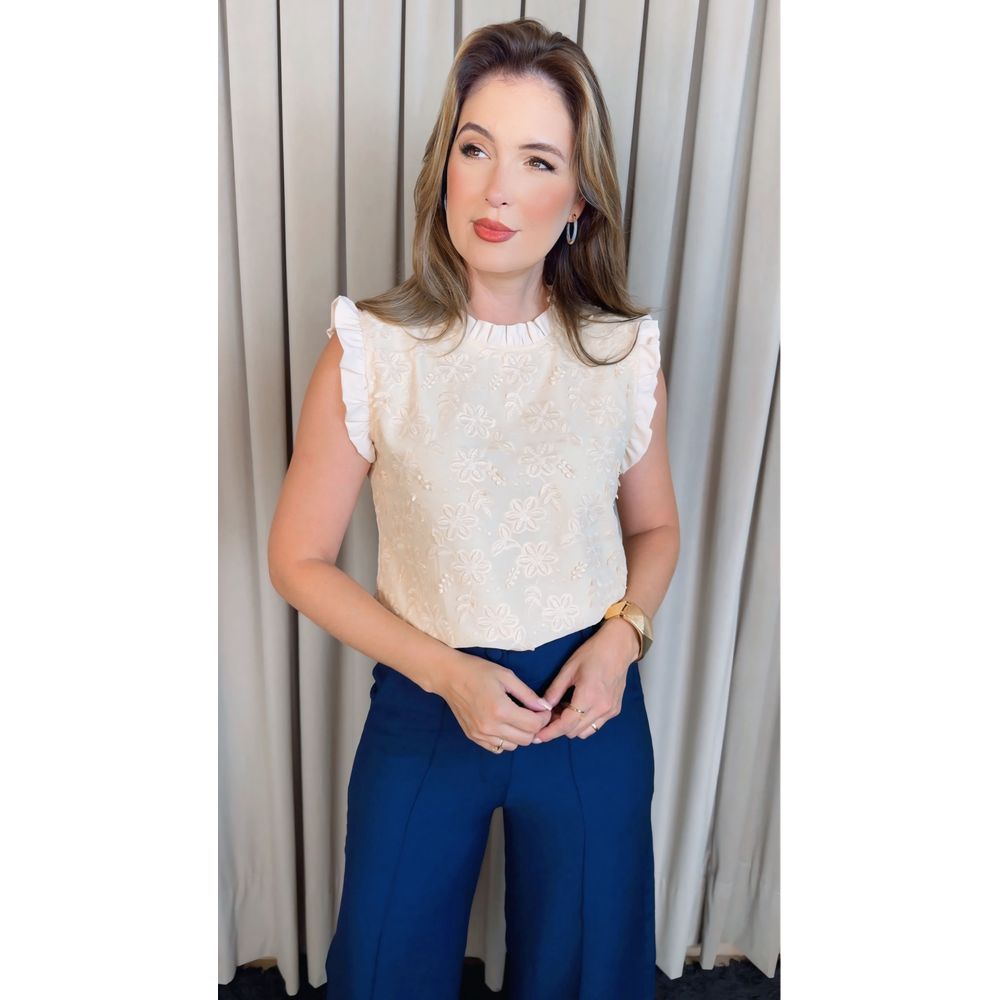 Blusa Feminina Em Lese 3D Delicada - Off White - Cod 329