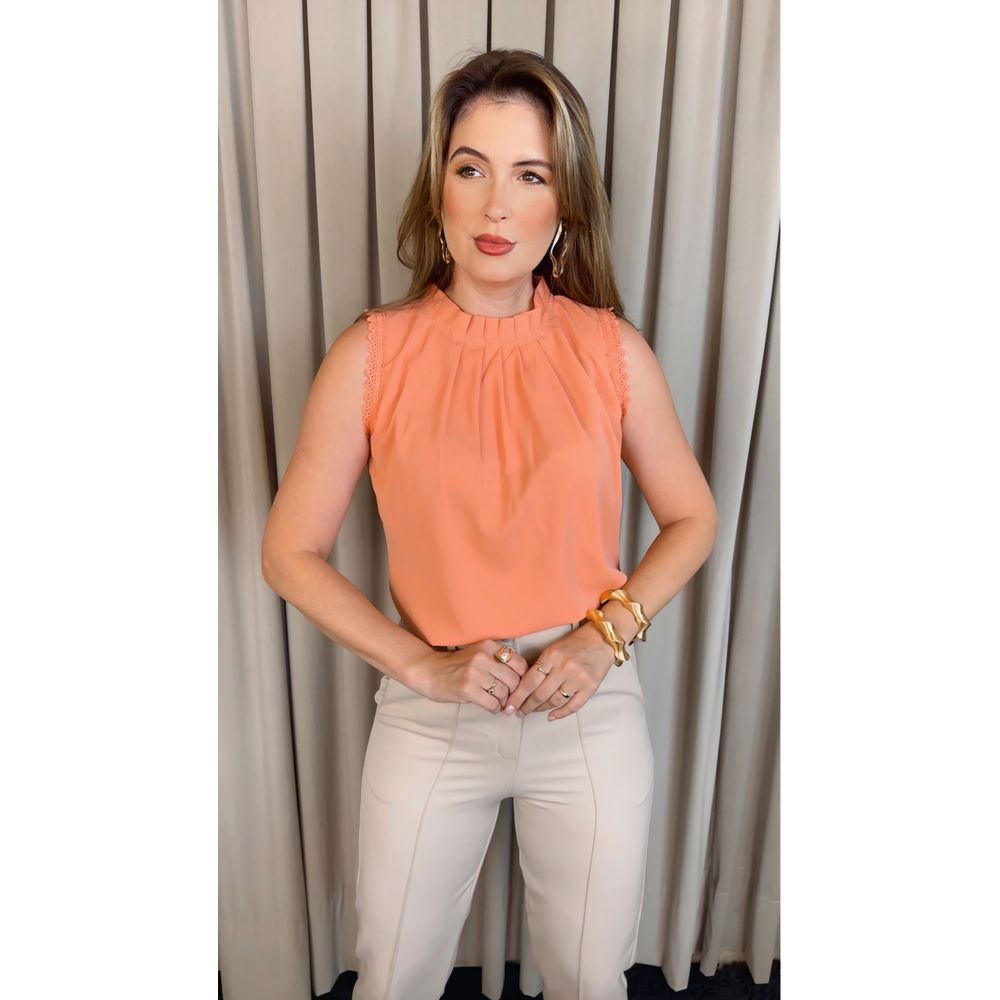 Blusa Feminina Clássica Com Detalhes De Pregas - Coral - Cod 319