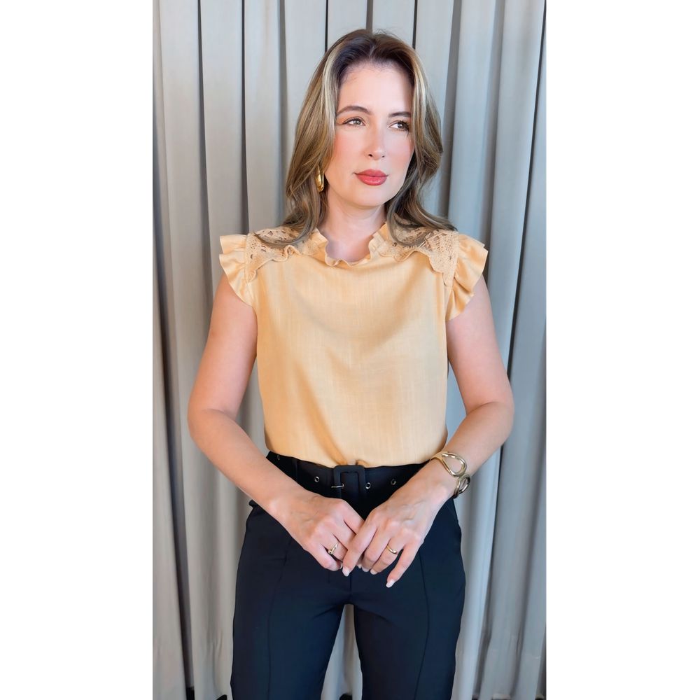 Blusa Feminina com Aplicação em Crochê- Nude - Cód 317