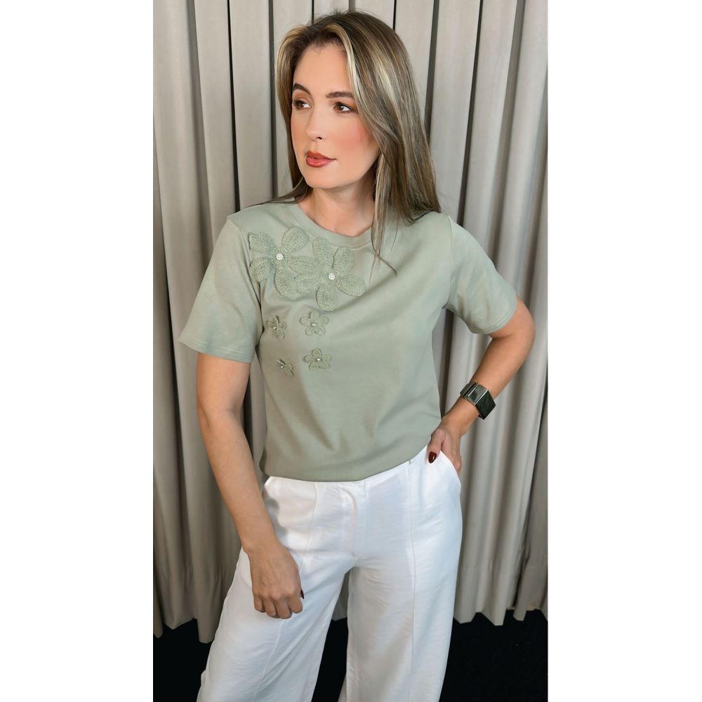 T-shirt Feminina Com Detalhe Flor - Verde - Cod 291