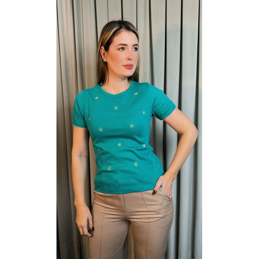 T-shirt Feminina Delicada Bordada - Verde - Cod 293